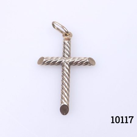 Vintage 9 Karat Gold Cross