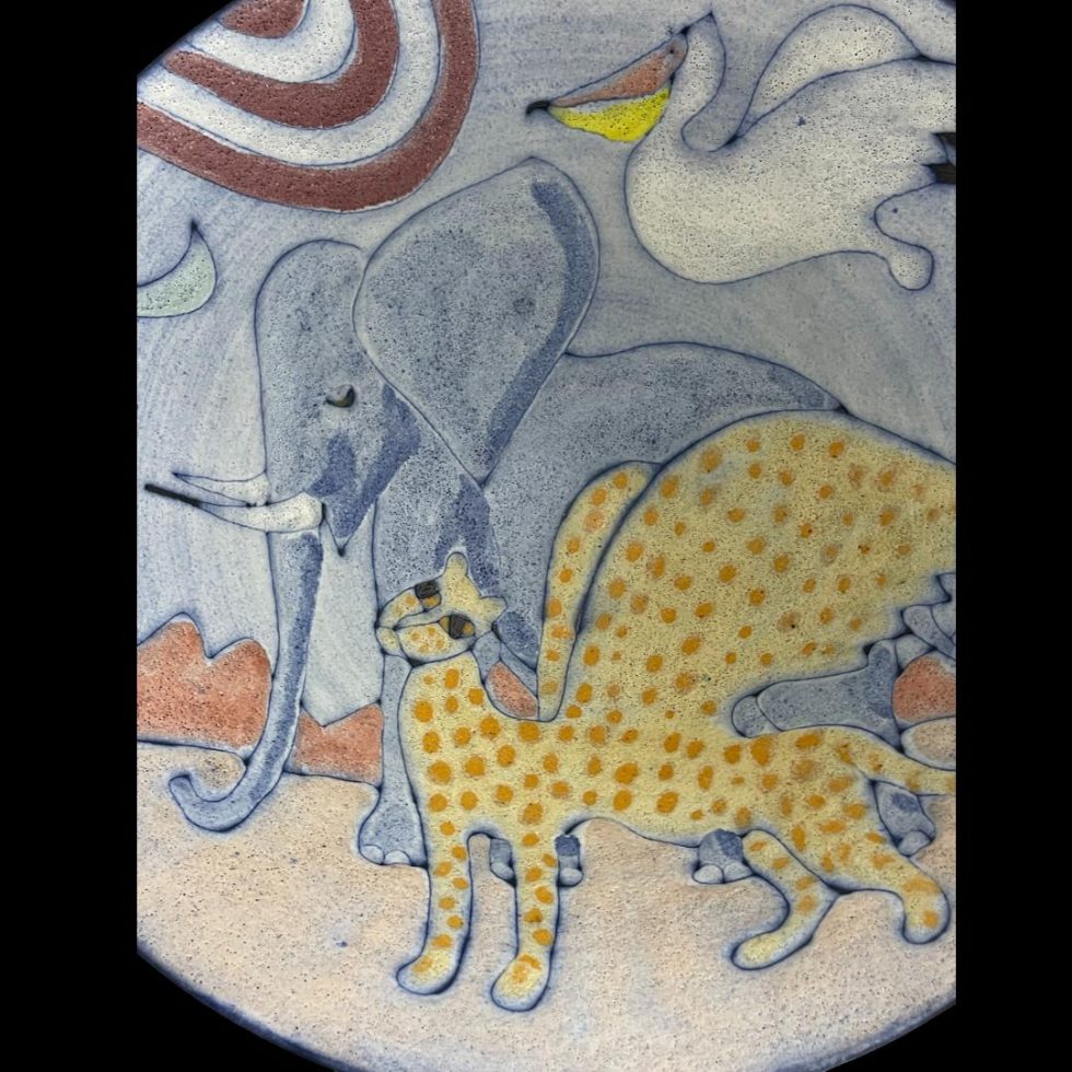 A close up of the creatures on the Tessa Fuchs animals bowl.