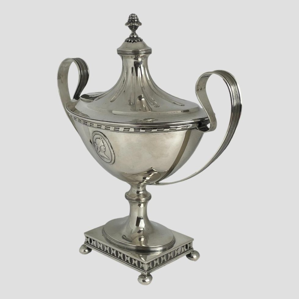 Photo of Swedish silver soup tureen this time with the handles in top left and bottom right corner.