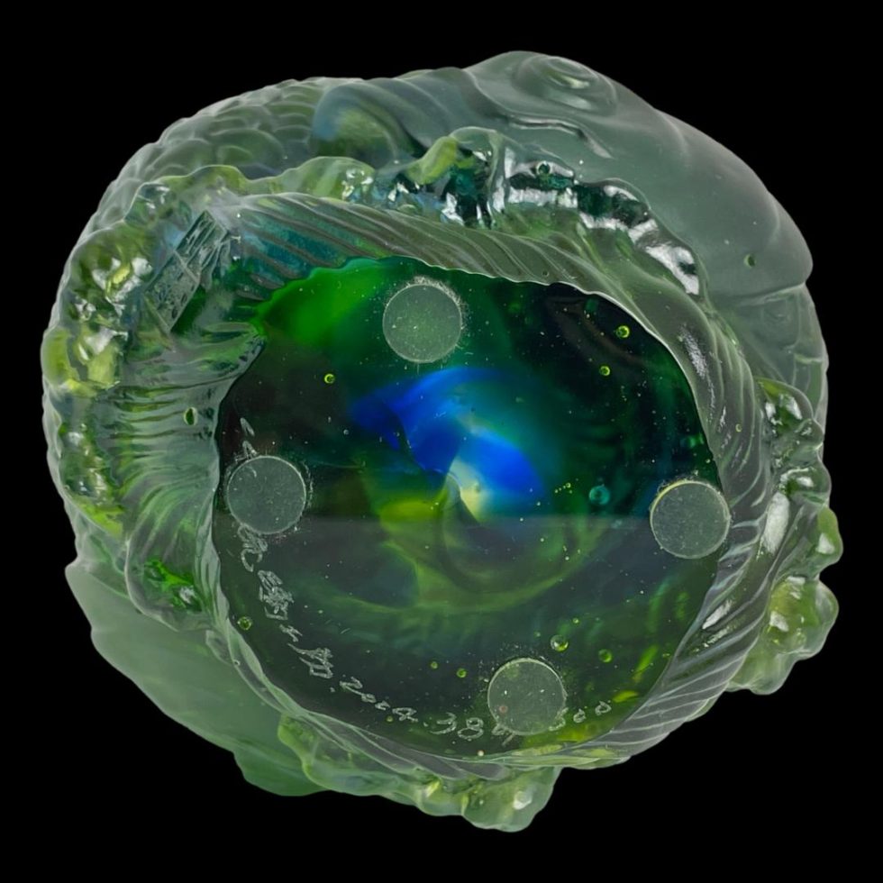 Photo of the base of Liuli Gongfang fish sculpture showing the artists signature, date of creation and product numbering.